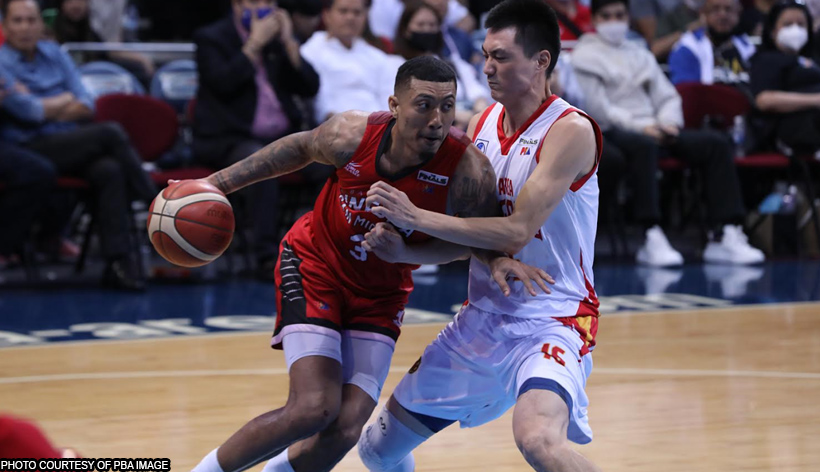 Ginebras Jamie Malonzo Dinaga Sa Unang PBA Finals Game